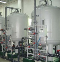 純水系統(tǒng)中活性炭過濾器的作用是什么？